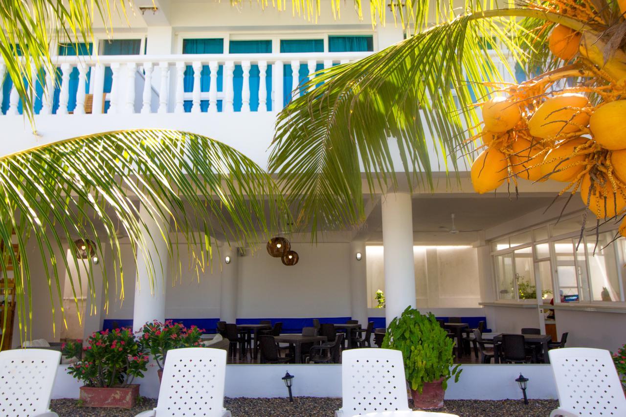 Hotel Aria Manzanillo Картахена Экстерьер фото
