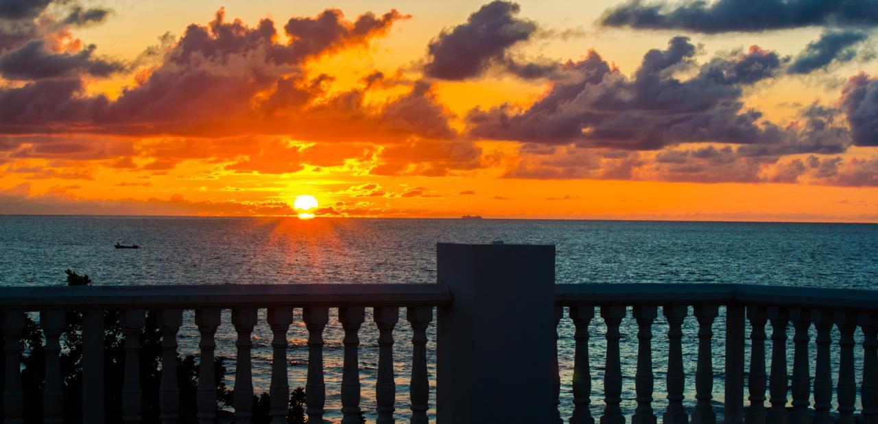Hotel Aria Manzanillo Картахена Экстерьер фото
